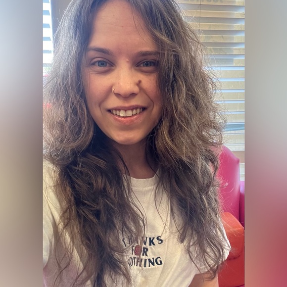 Meet your Posher, Sam - Picture 4 of 6